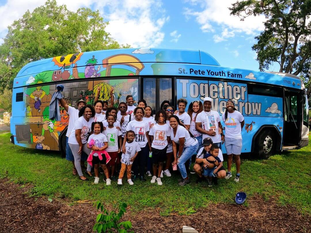 A Mobile Mural with a Transit Agency Bus to Foster Community Engagement