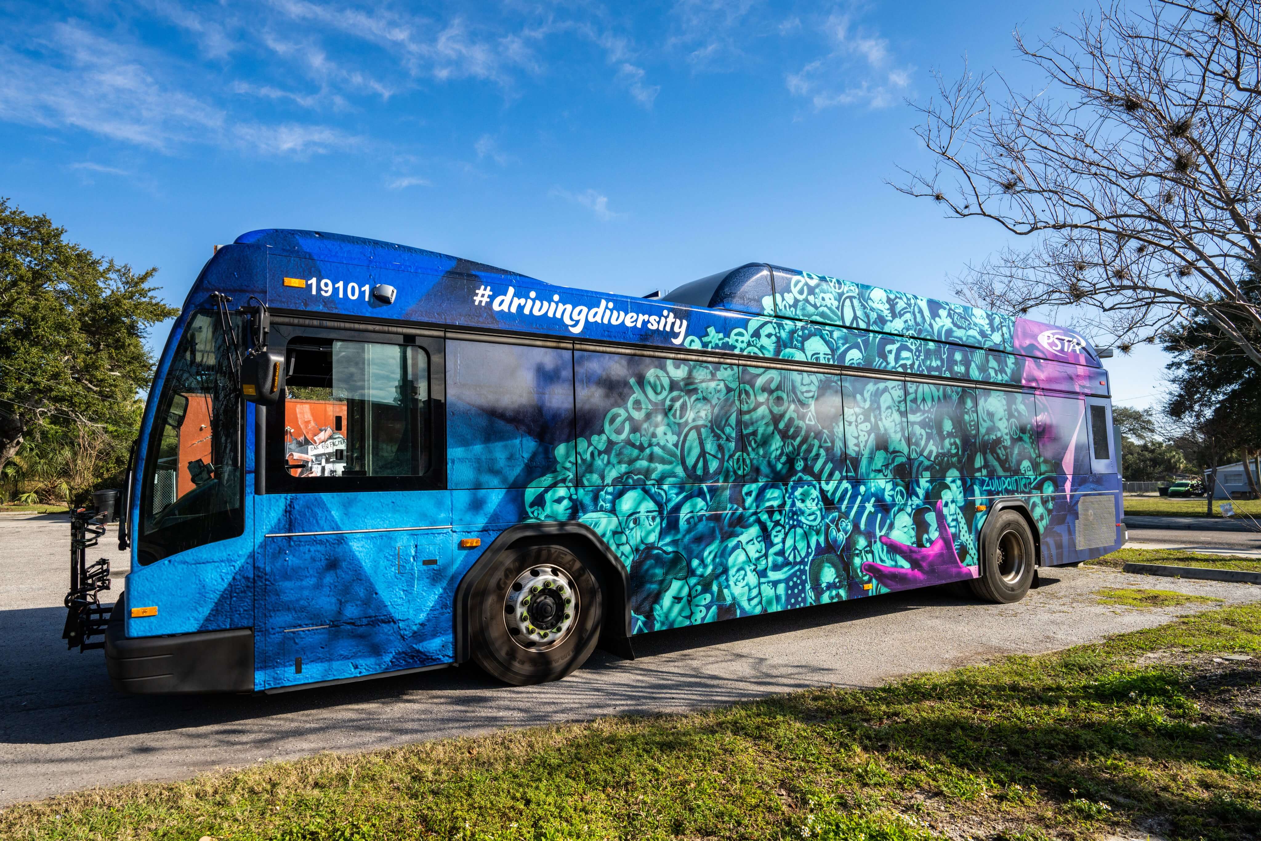 We make vehicle graphics easy for transit agencies